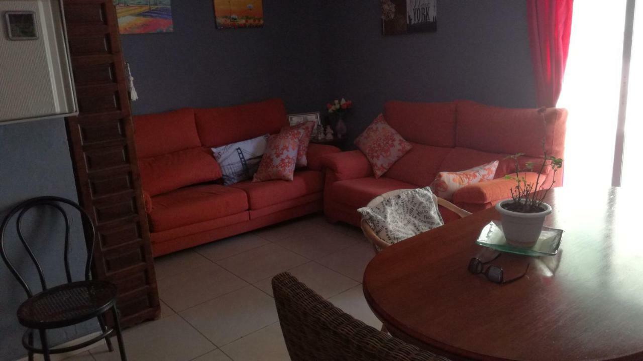 Comoda Habitacion San Vicente Raspeig エクステリア 写真